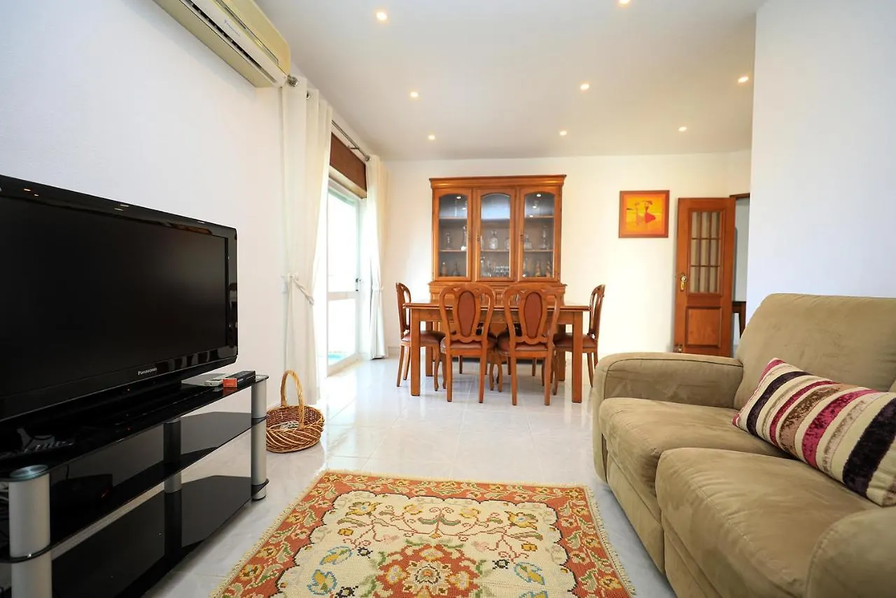 C23 - Parkway Entrance Apartment In Lagos Portugal